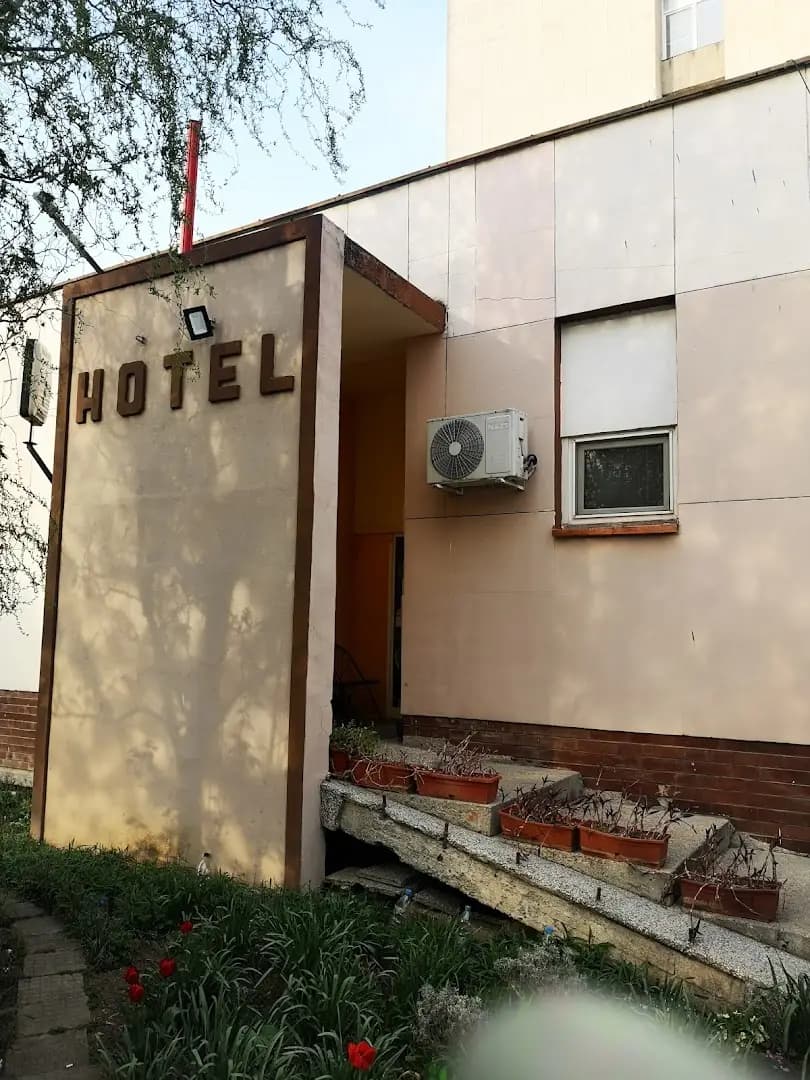 Пансион Роди