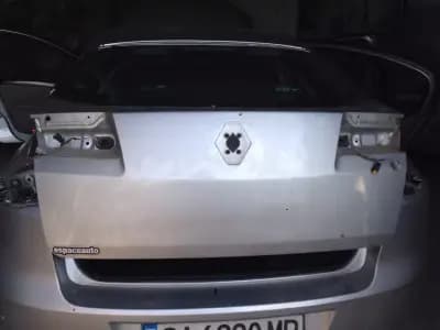 Автобояджийски и тенекеджийски услуги Боби