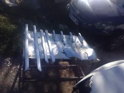 Автобояджийски и тенекеджийски услуги Боби