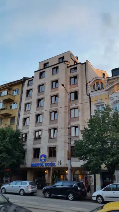 Бест Уестърн Плюс Бристол Хотел