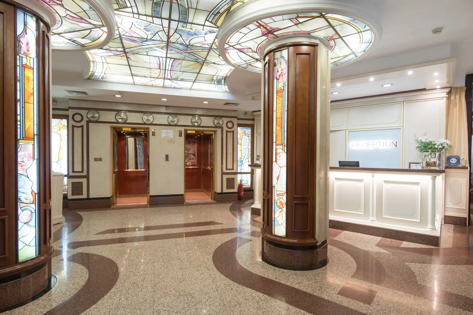 Hotel Downtown - TOP location in the heart of Sofia city