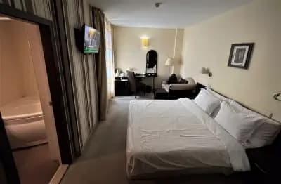 Best Western Art Plaza Hotel