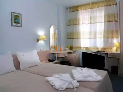 Best Western Art Plaza Hotel
