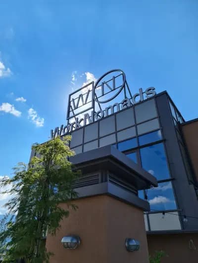 WN LAB Hotel - inclusive breakfast, parking and coworking