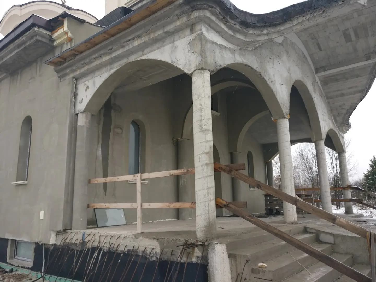Khram "Vazkresenie Lazarovo"