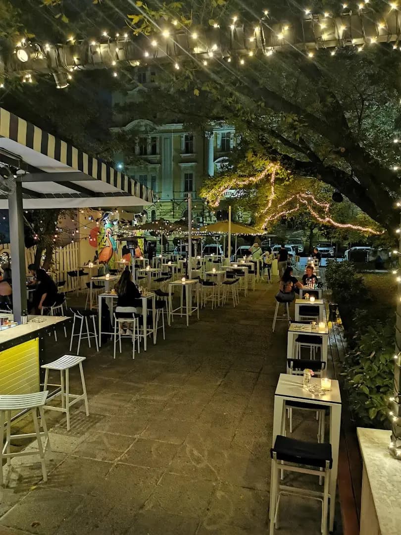 Beach Bar