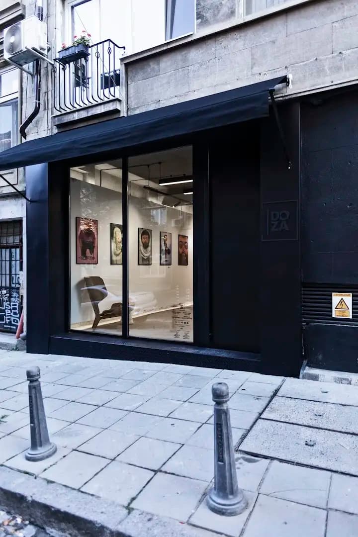 Doza Gallery