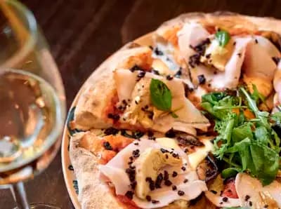 Paesano Gourmet Pizza