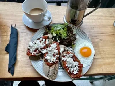 КОМПАНИЯТА Brunch&Street food