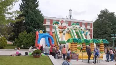 Увеселителни атракциони
