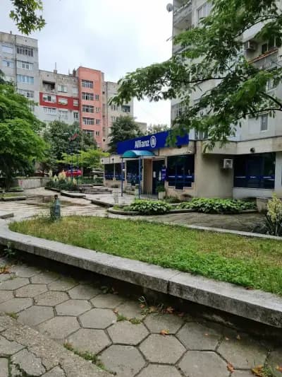 Алианц Застраховане