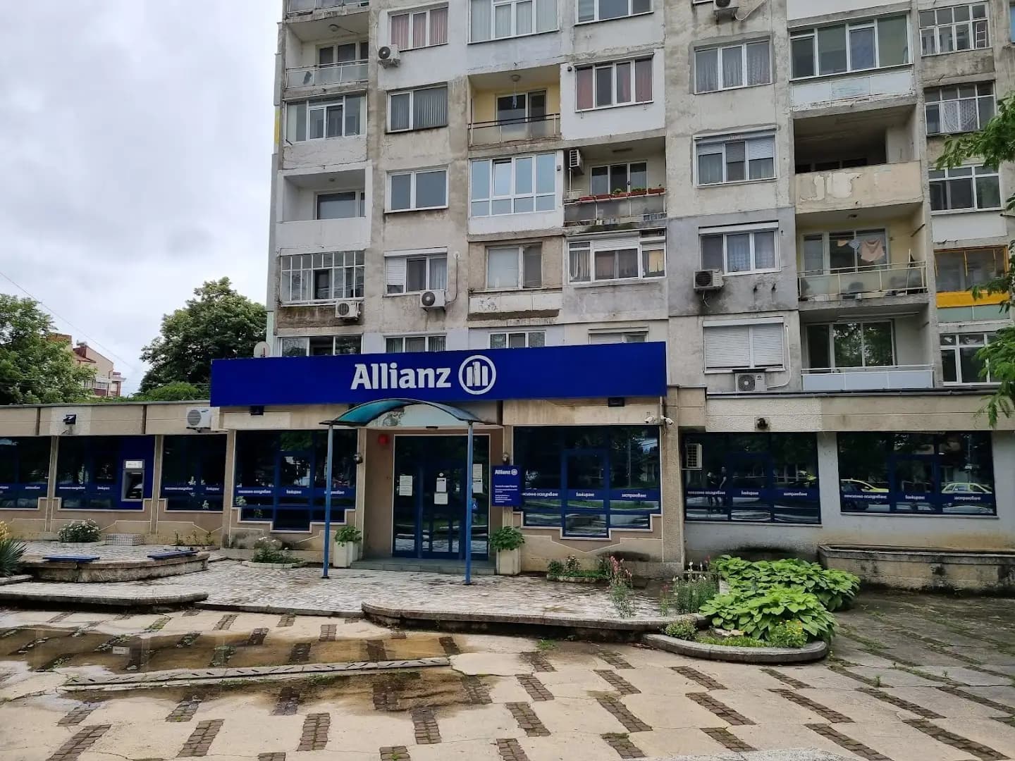 Алианц Застраховане