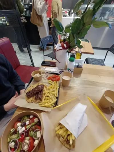 Meat The Greeks