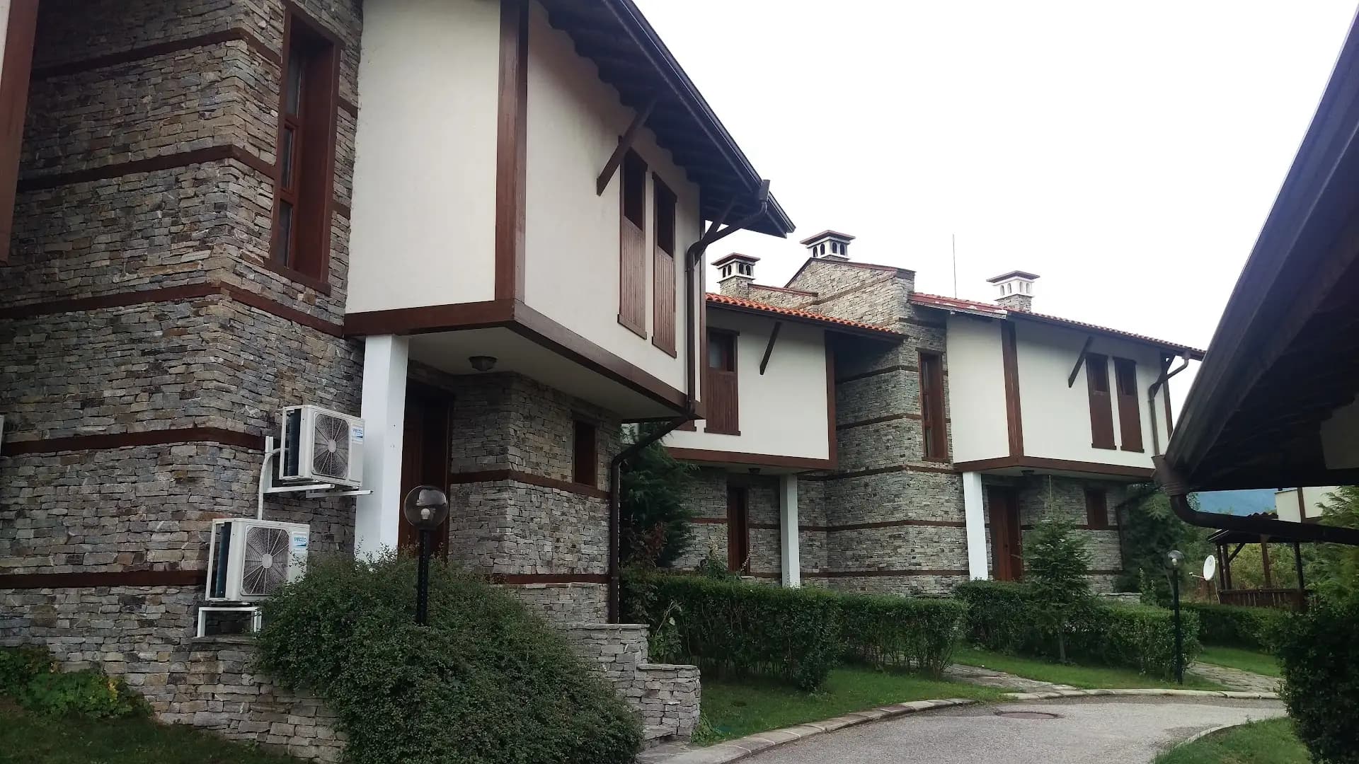 Вила Мария, комплекс Александрия