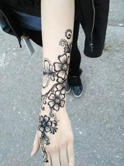 DAYA HENNA ART