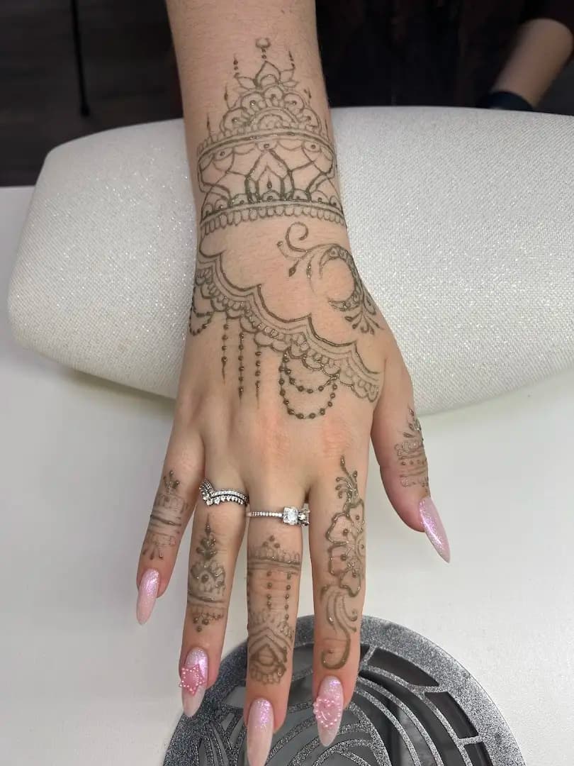 DAYA HENNA ART