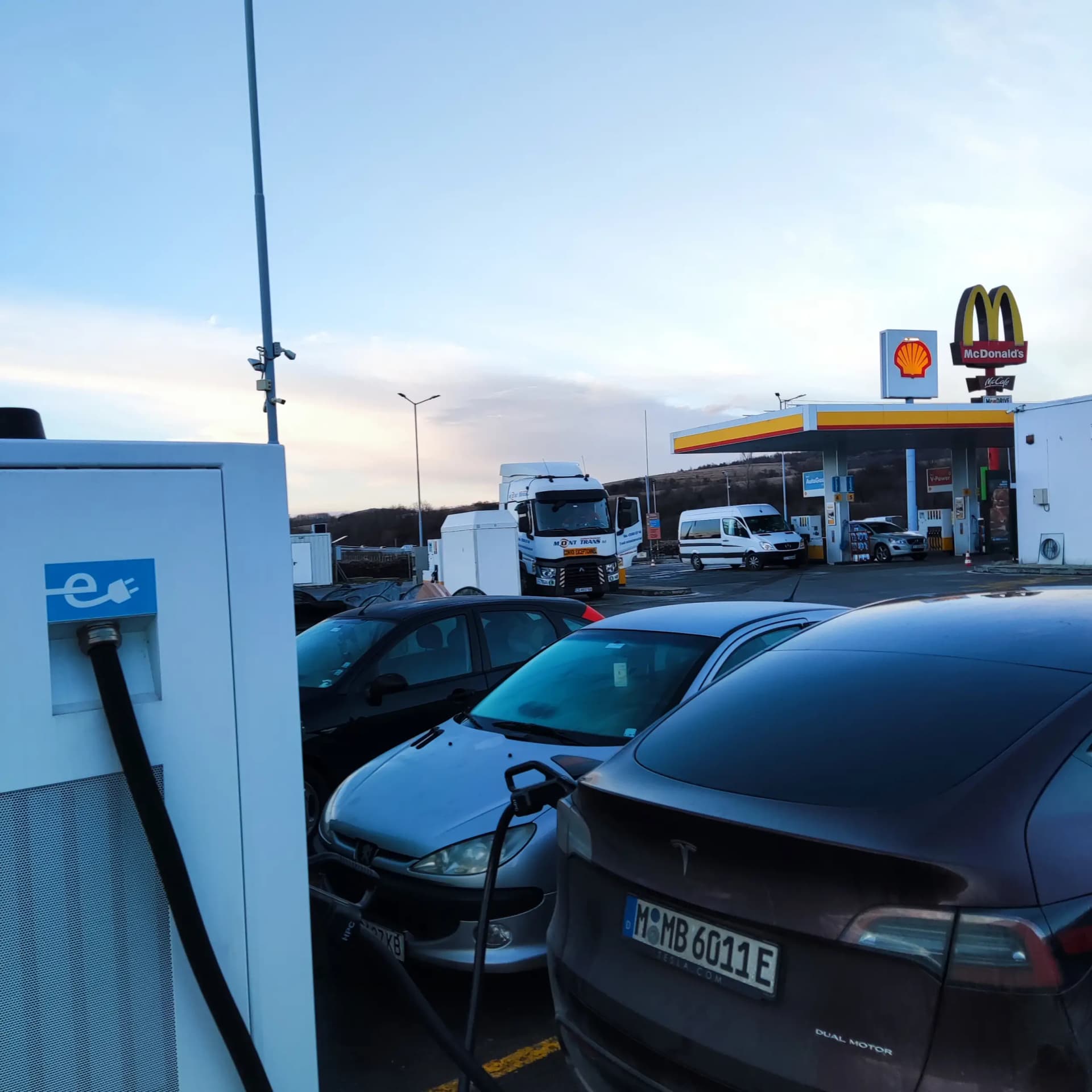 Станция за зареждане Eldrive