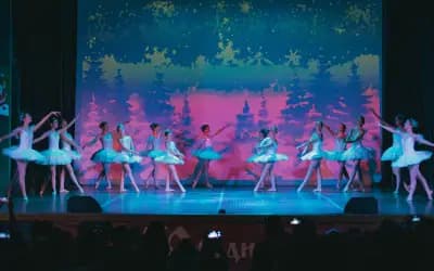 Pirouette by Asya Eneva (Балетно студио Пирует)