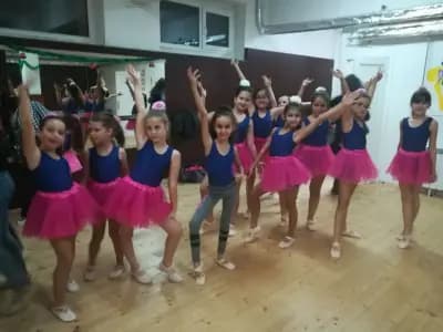 MONT Dance Studio /Детска Танцова Школа