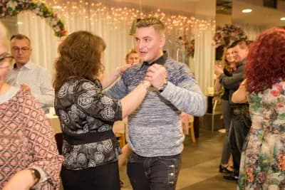 Бренд Денс Варна - Salsa lessons, Salsa La