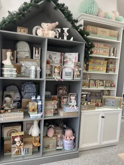 Toys &Party Boutique - украса за парти, балони с хелий и детски играчки