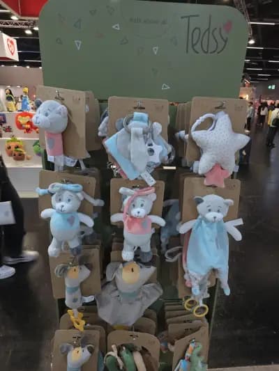 Amek Toys