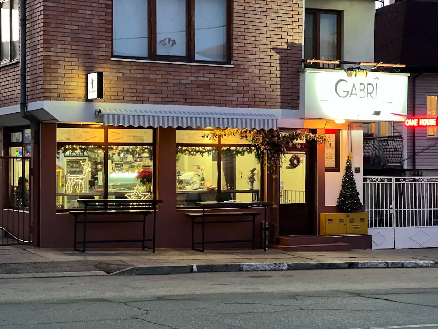 Gabri Cake House