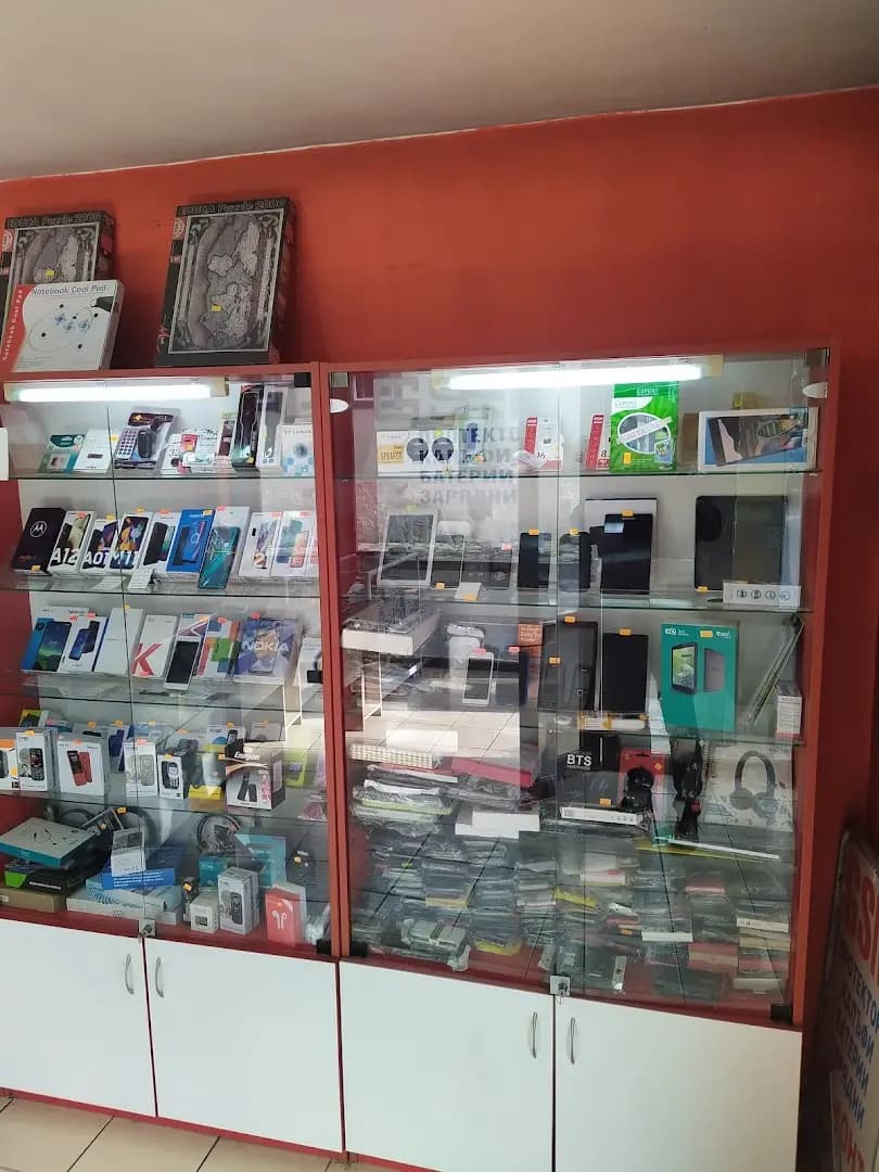 Shop and service centre for mobile phone