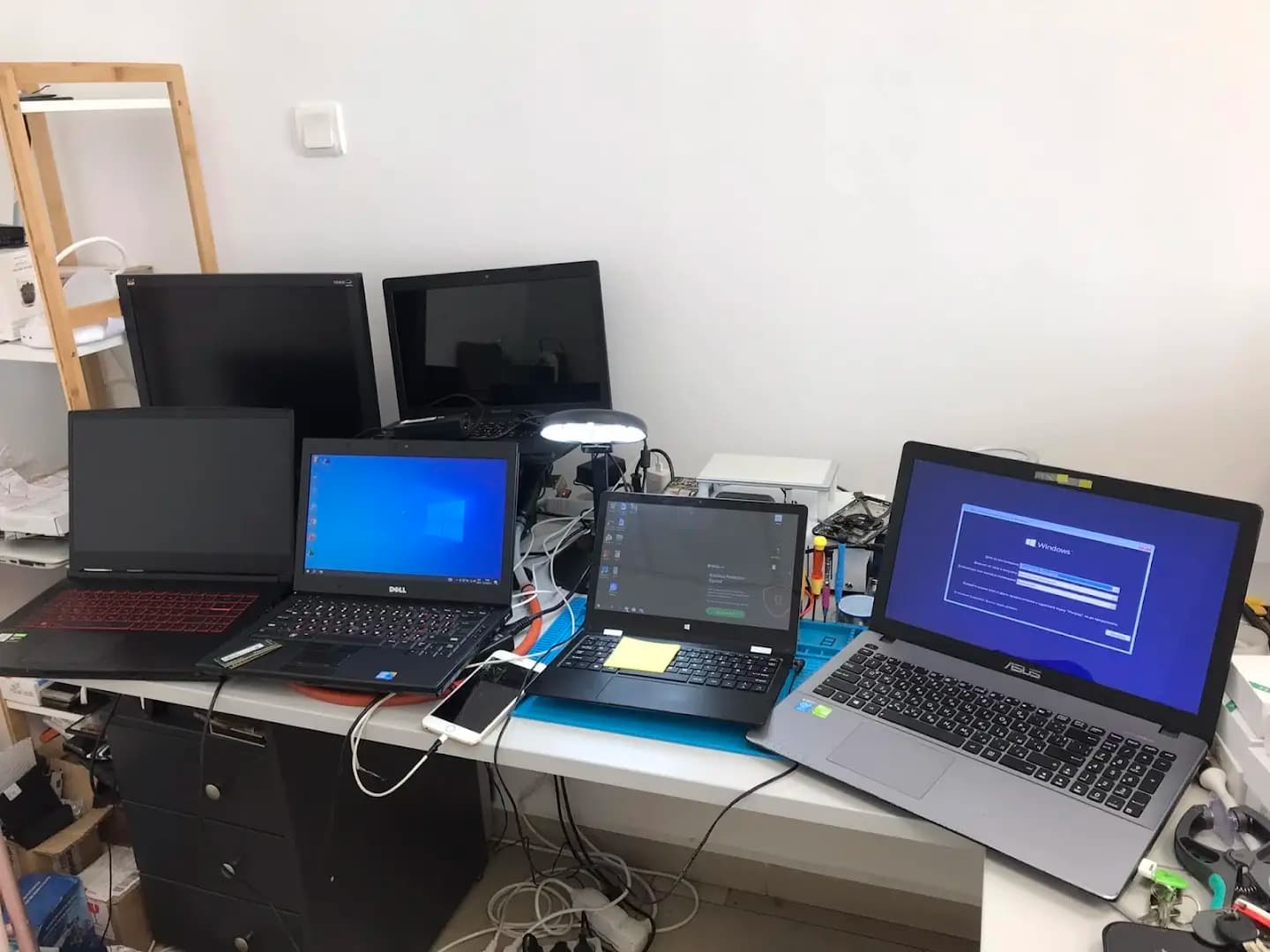 YG Service сервиз за мобилни телефони