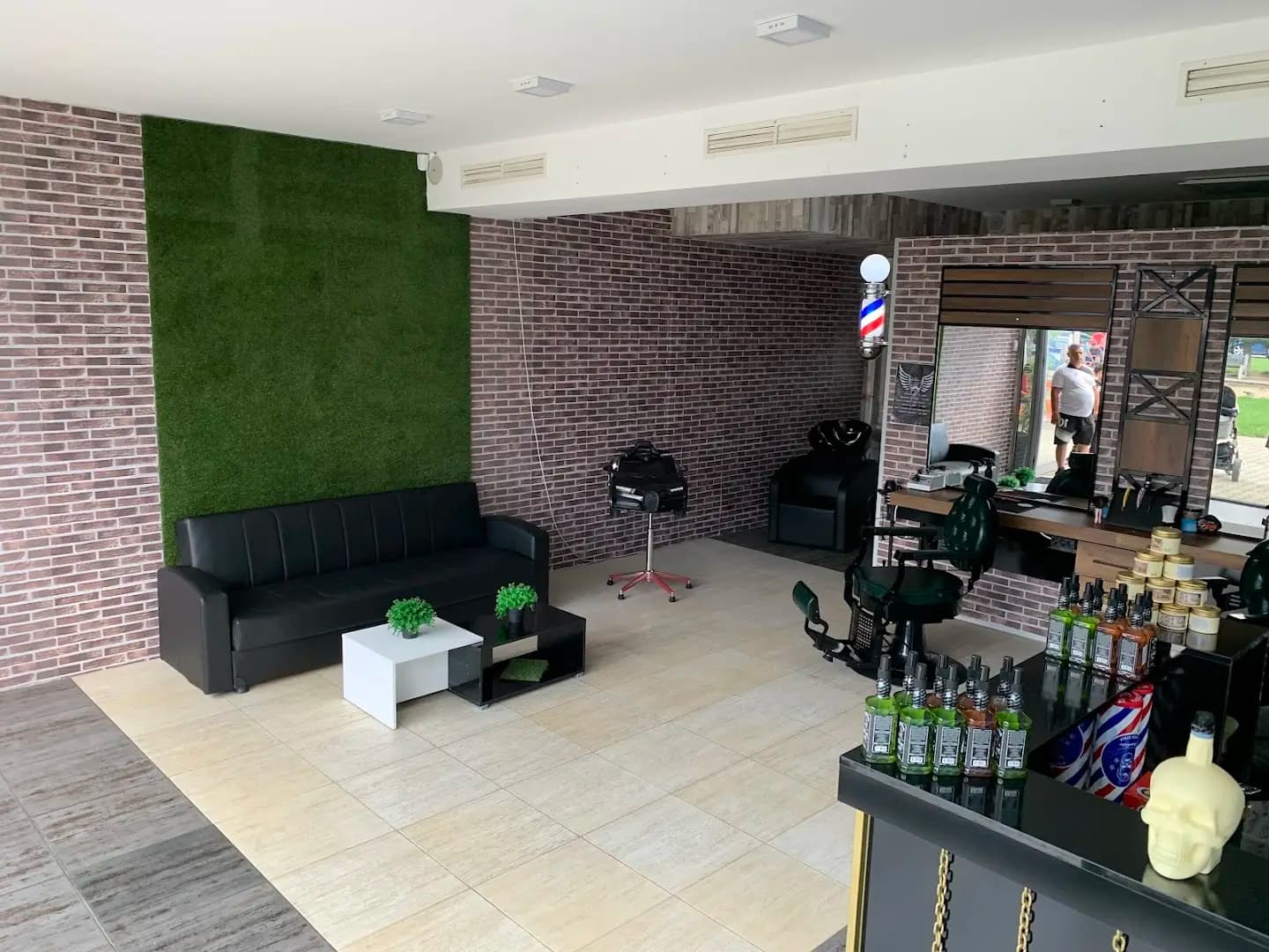 Barber “The Angel”