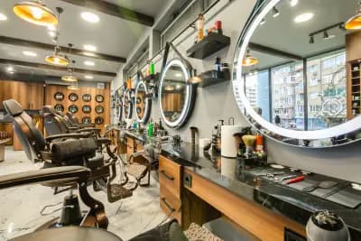 SuperBarber Vitosha І Бръснарница І Бръснар І Подстригване І Оформяне на брада и вежди