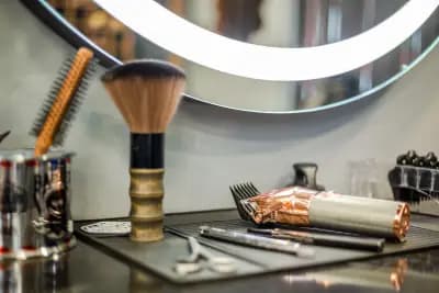 SuperBarber Vitosha І Бръснарница І Бръснар І Подстригване І Оформяне на брада и вежди