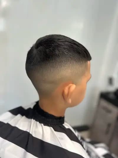 Бръснарница/BARBER SHOP