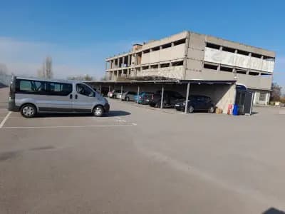 ParkingOne24 - Паркинг Летище София