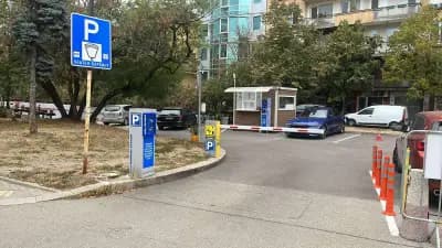 Паркинг и подземен гараж - Малкото НДК