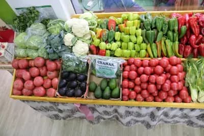 Магазин за плодове и зеленчуци - Венци