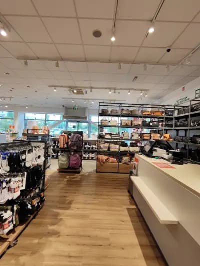 DEICHMANN
