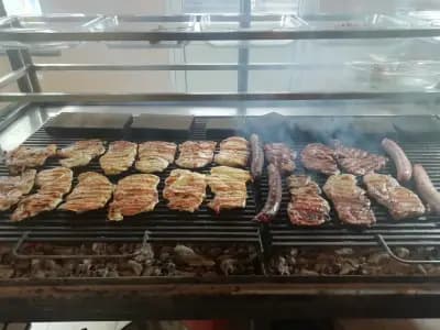 Сръбски грил и хот дог