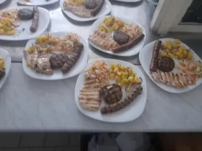 Бар енд Динър Амиго