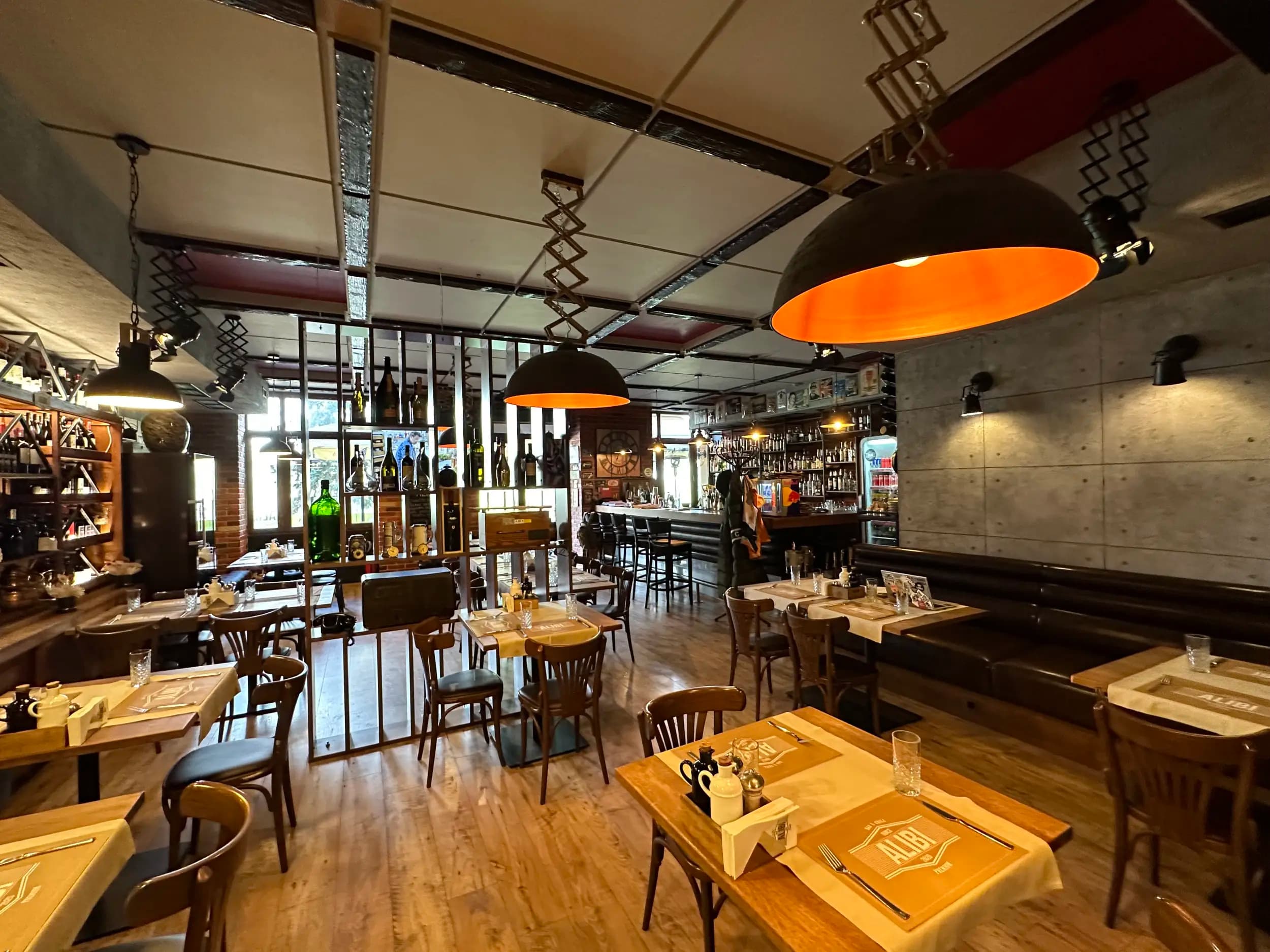 Алиби Бар & Грил