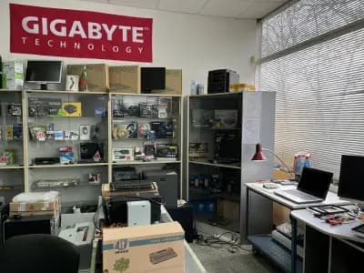 ComputerZ "НИК-92" ЕТ сервиз и магазин за компютърна техника