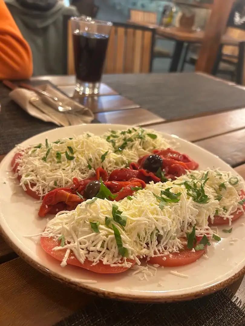 Витоха ресторант - градина / Vitoha restaurant - garden