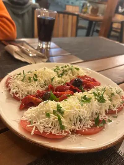 Витоха ресторант - градина / Vitoha restaurant - garden