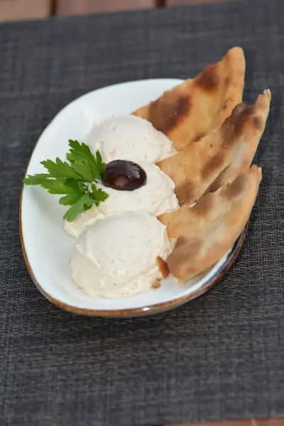 Витоха ресторант - градина / Vitoha restaurant - garden