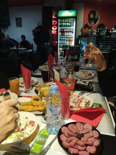 Coffee eldorado І Хоуги І Заведение за сандвичи І Консумация на място