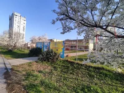 Частно училище Куест