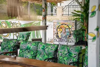 Beach bar & Food Palmsbeach