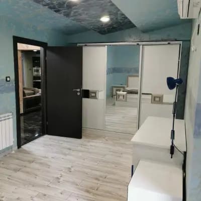 Мелани Професионално почистване