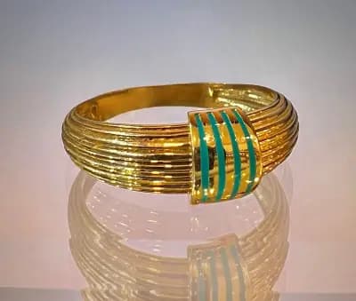 GOLD & DIAMONDS