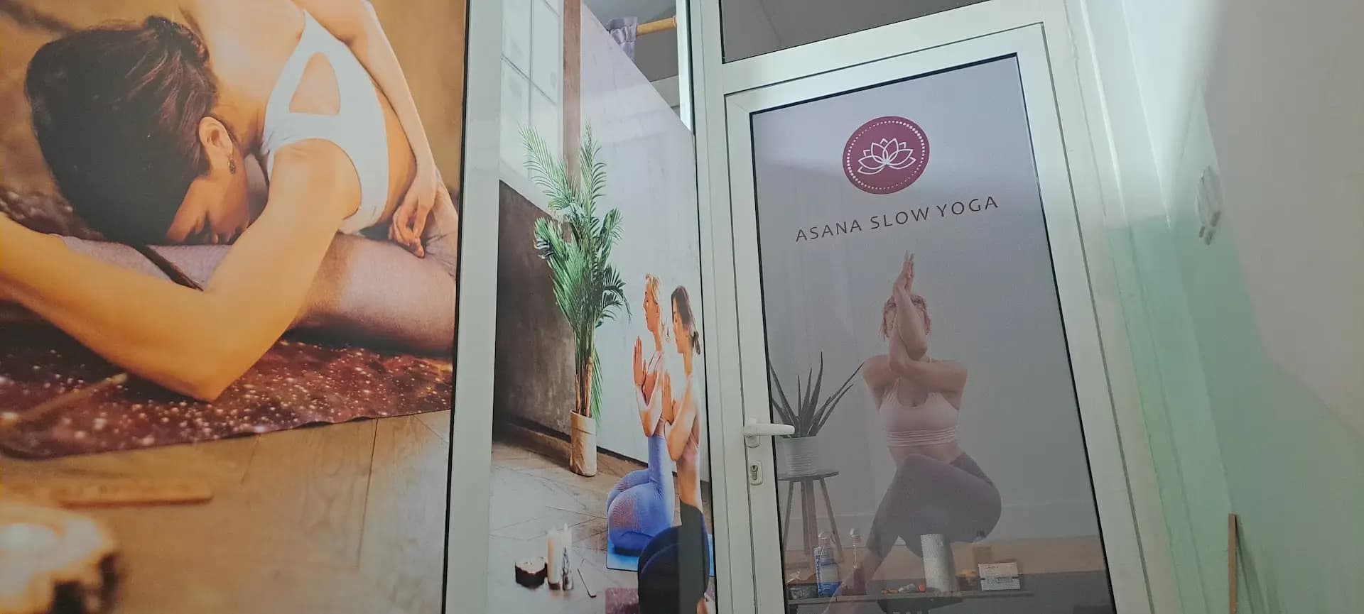 Студио Asana Slow Yoga - класическа йога
